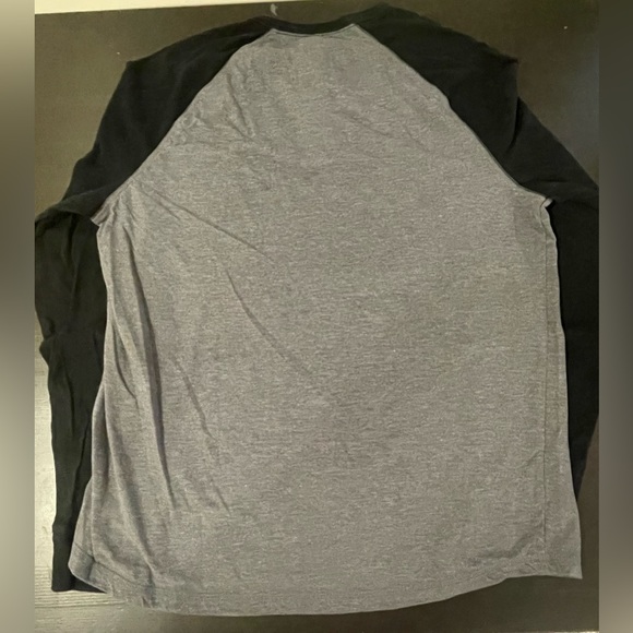 Urban Pipeline Long Sleeve Henley *Great Cond*. Size L - Picture 4 of 4